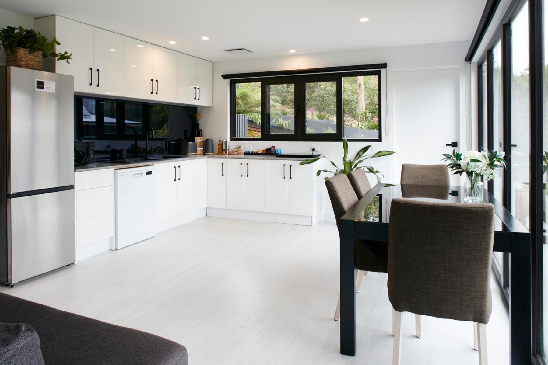 Altura Apartment Брайт Екстериор снимка